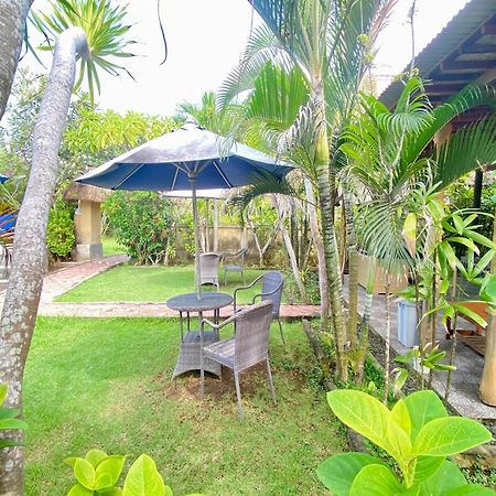 Abian Huts Dream Beach Lembongan Exterior photo