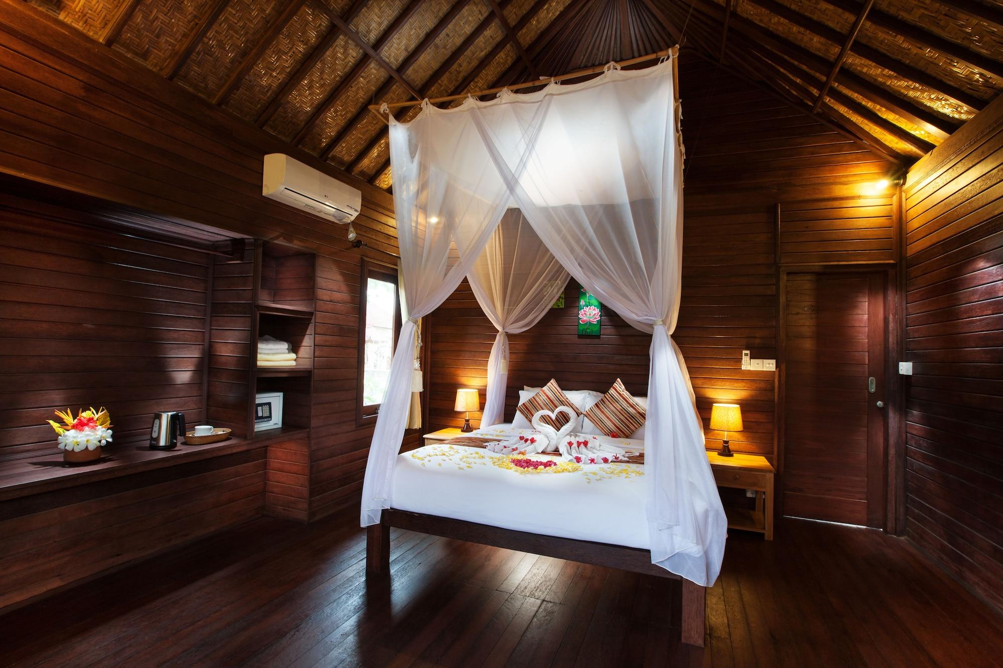 Abian Huts Dream Beach Lembongan Exterior photo