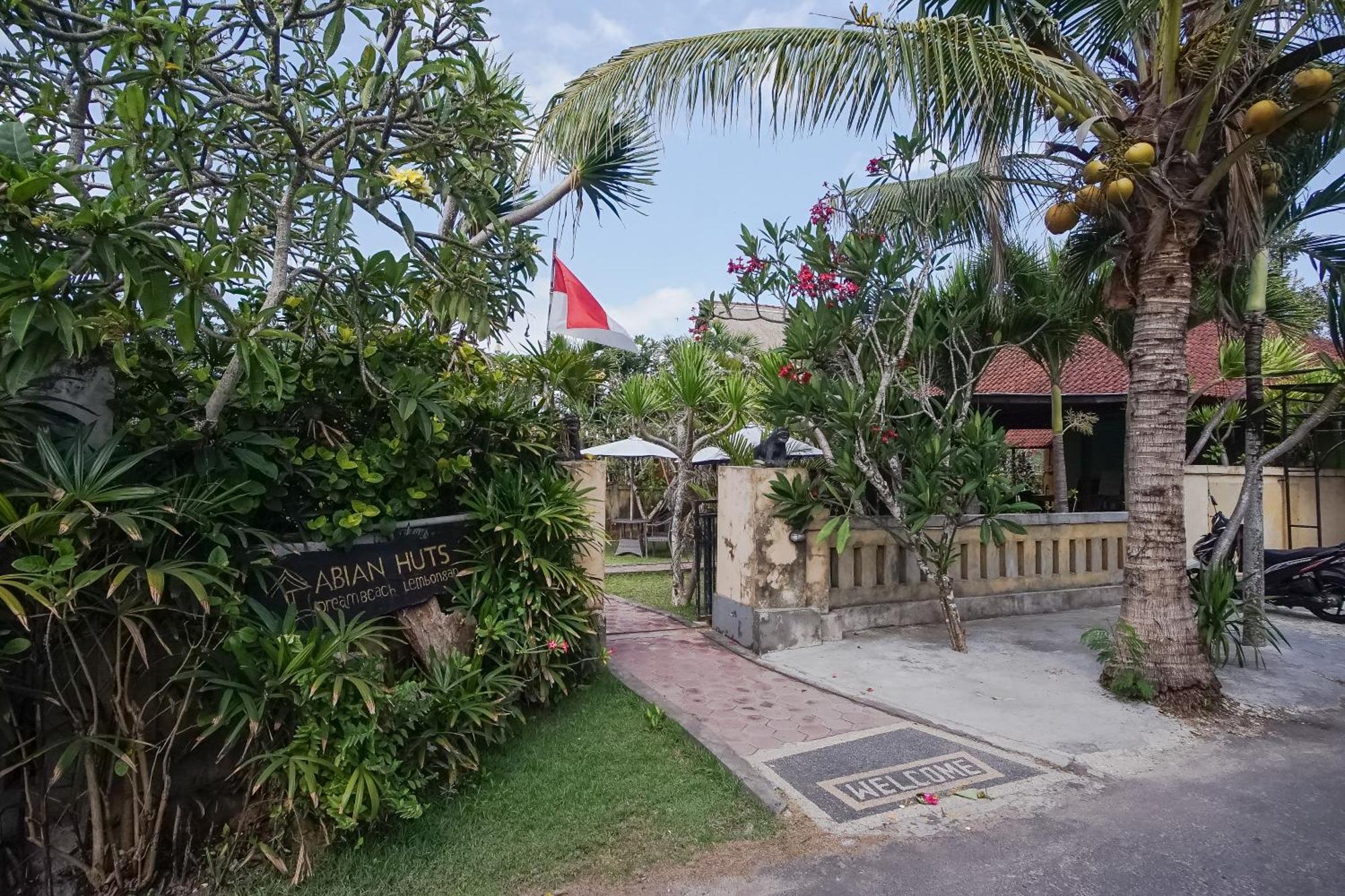 Abian Huts Dream Beach Lembongan Exterior photo
