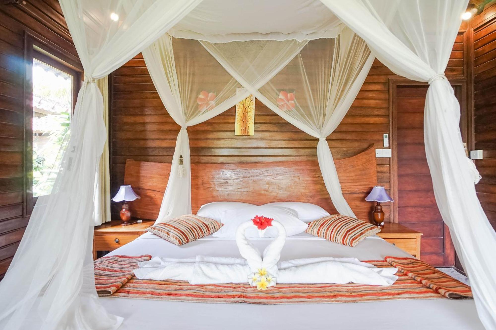 Abian Huts Dream Beach Lembongan Exterior photo