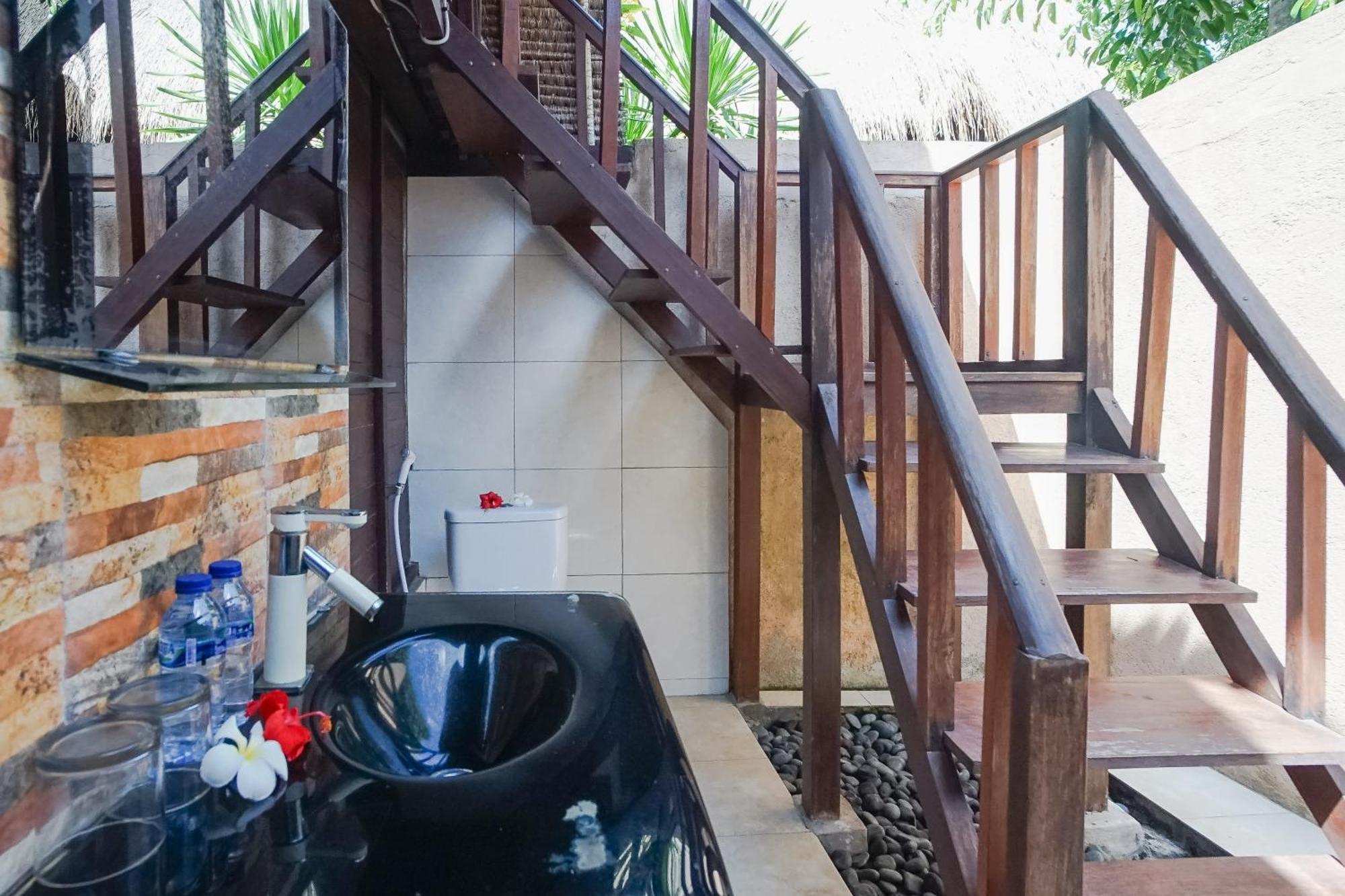 Abian Huts Dream Beach Lembongan Exterior photo
