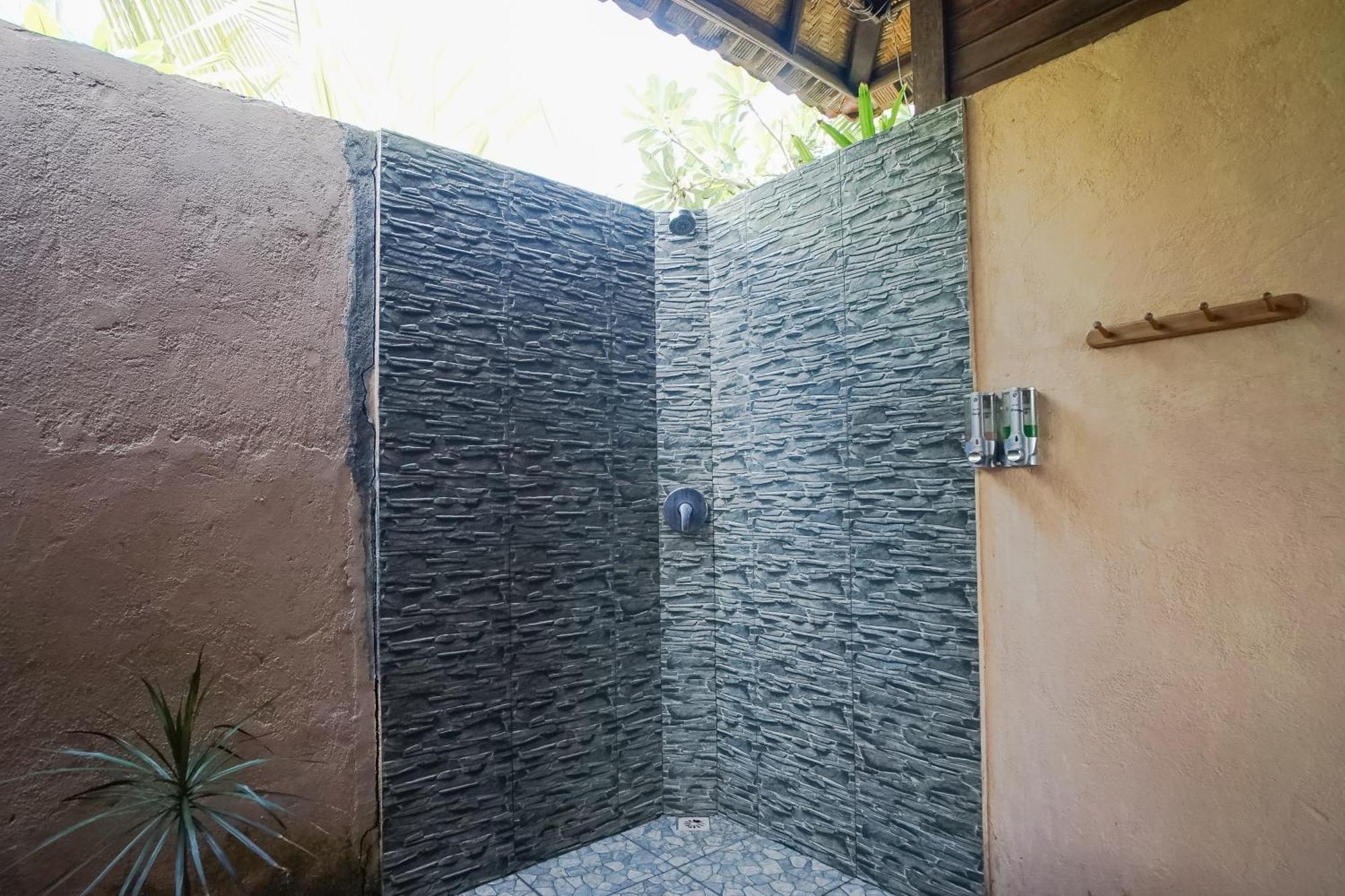 Abian Huts Dream Beach Lembongan Exterior photo