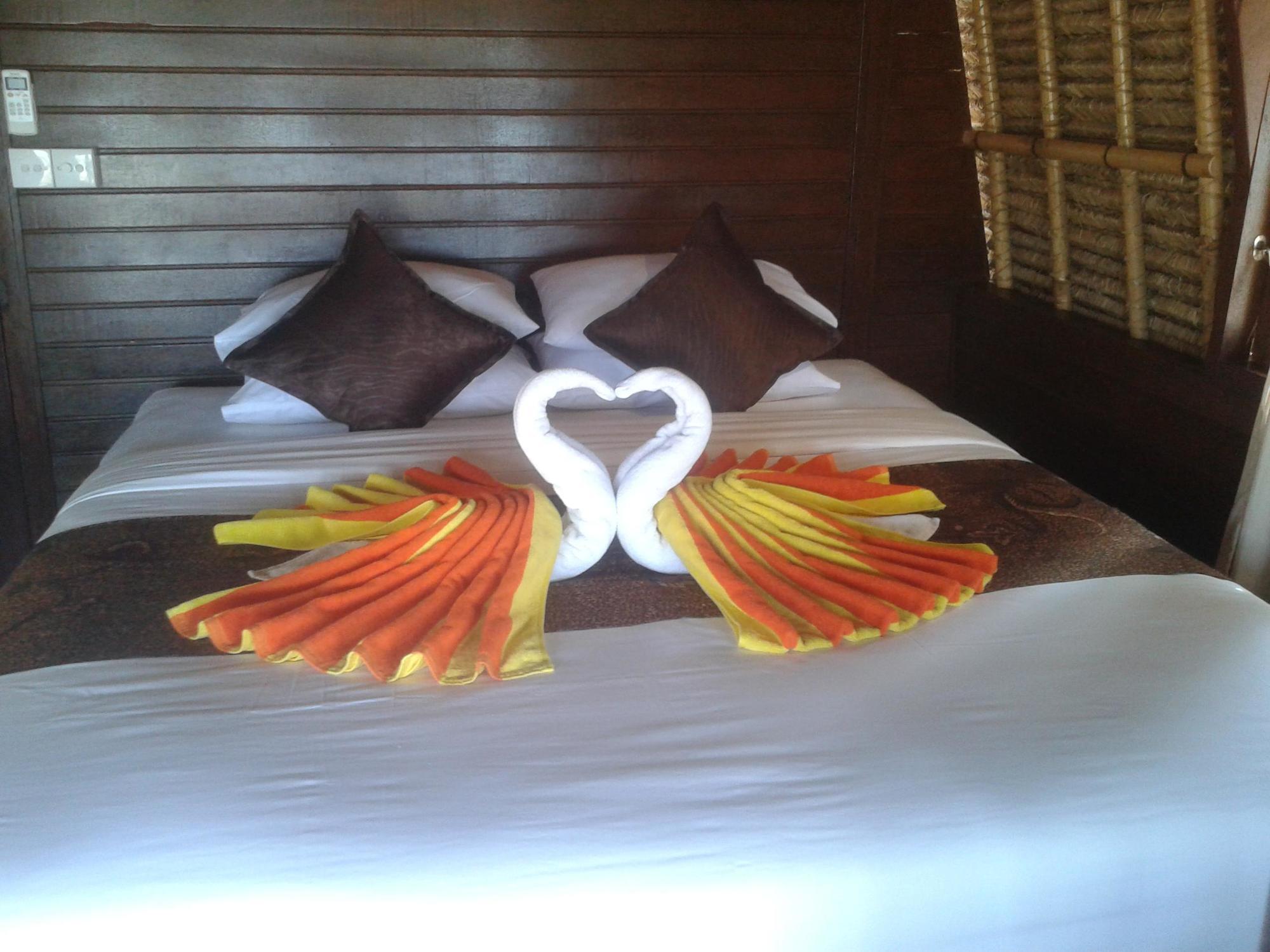 Abian Huts Dream Beach Lembongan Exterior photo